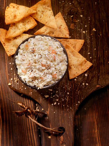 Creamy Crab Dip with Baked Pita Chips