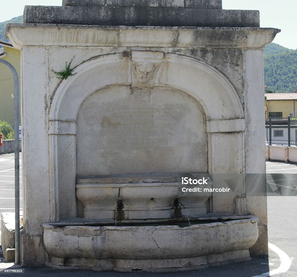 Fuente fountain - Foto de stock de Adulto libre de derechos