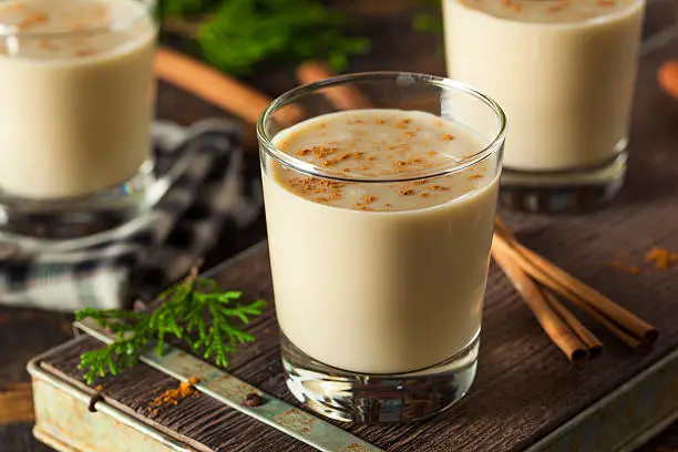 Cold Refreshing Eggnog Drink for the Holidays
