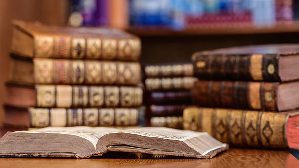 istock Old library of vintage hard cover books 497824788