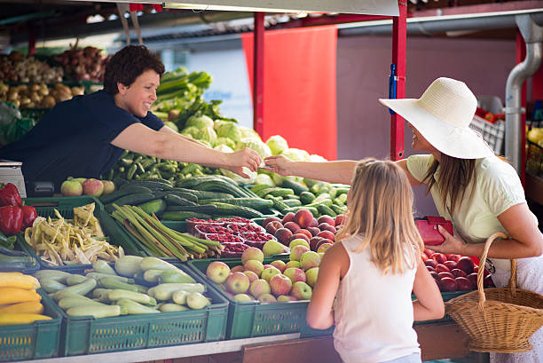 istock Shopping in vegetable market 497832292