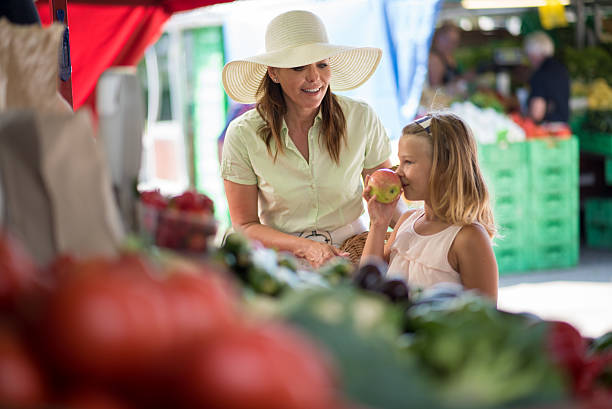 istock Shopping in vegetable market 497835354
