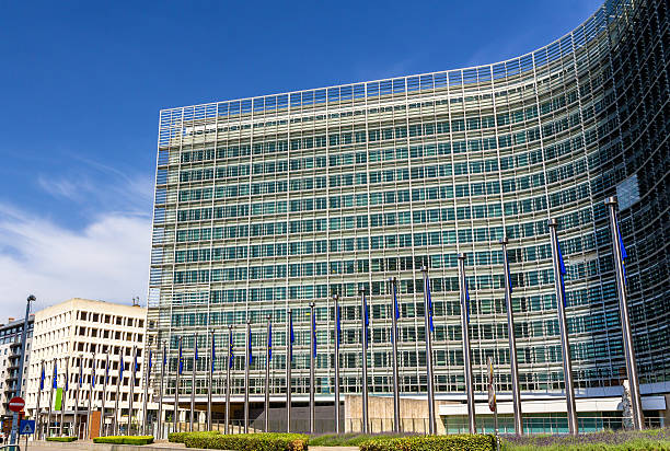 dall'edificio berlaymont della commissione europea - west bank foto e immagini stock