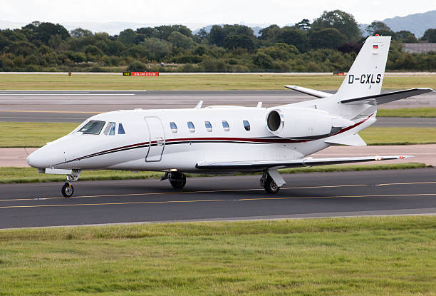 ar hamburgo cessna 560xl citação xls - airplane air vehicle business travel passenger imagens e fotografias de stock