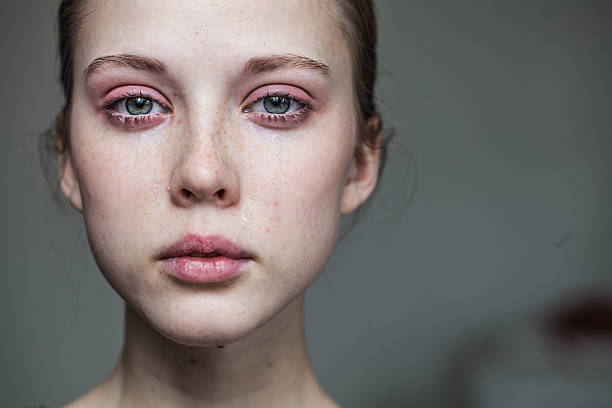 istock beautiful young girl crying 497866564