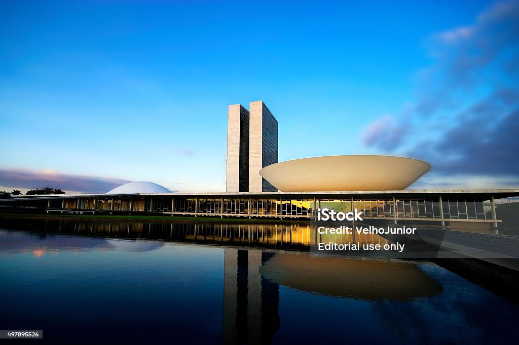 Congreso nacional brasileño en Sunset - Foto de stock de Brasilia libre de derechos