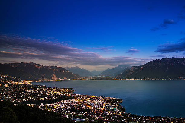 istock Geneva Lake at night 497903344