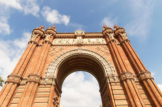 istock Triumphal arch made of brick. Barcelona, Spain 497952473