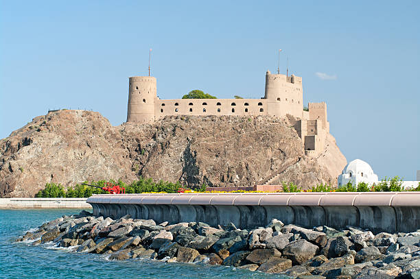 fort al-jalali à mascate, oman. - jalali photos et images de collection