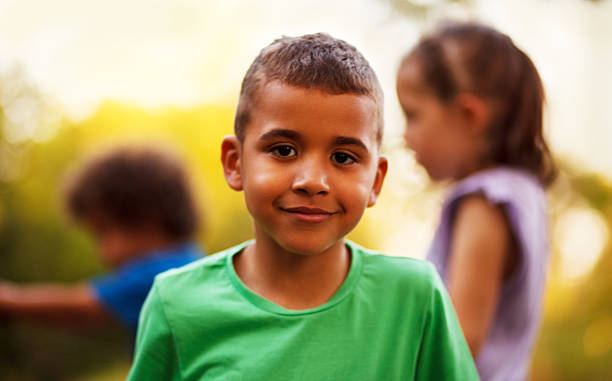 ragazzo afro-americano - child caribbean black latin american and hispanic ethnicity foto e immagini stock