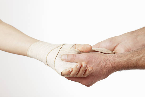 bandaż - wound nurse carpal tunnel syndrome patient zdjęcia i obrazy z banku zdjęć