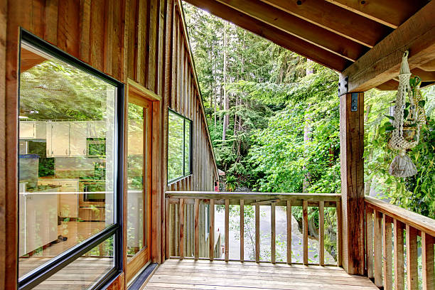 istock Walkout deck in log cabin house 498017195