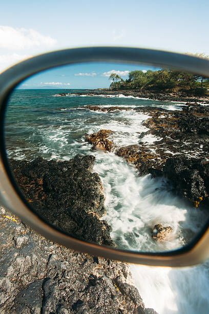 langzeitbelichtung und sonnenbrille am strand - polarizer stock-fotos und bilder