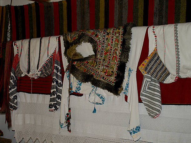 istock Romanian Traditional Cothing 498052094