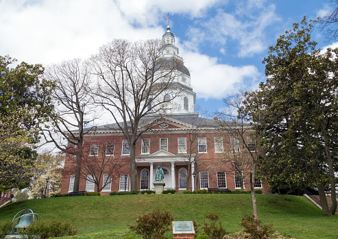This is the Maryland State house building in Annapolis, Maryland.  It is the oldest state capitol in continuous legislative use, dating to 1772. It houses the Maryland General Assembly and offices of the Governor and Lieutenant Governor.