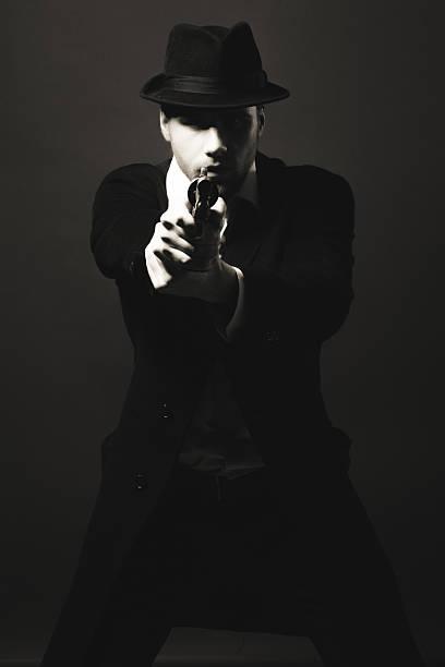 istock Midnight gangster in vintage look. 498069207