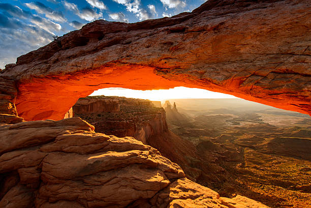 istock Mesa Arch in Canyon Lands National Park 498073807