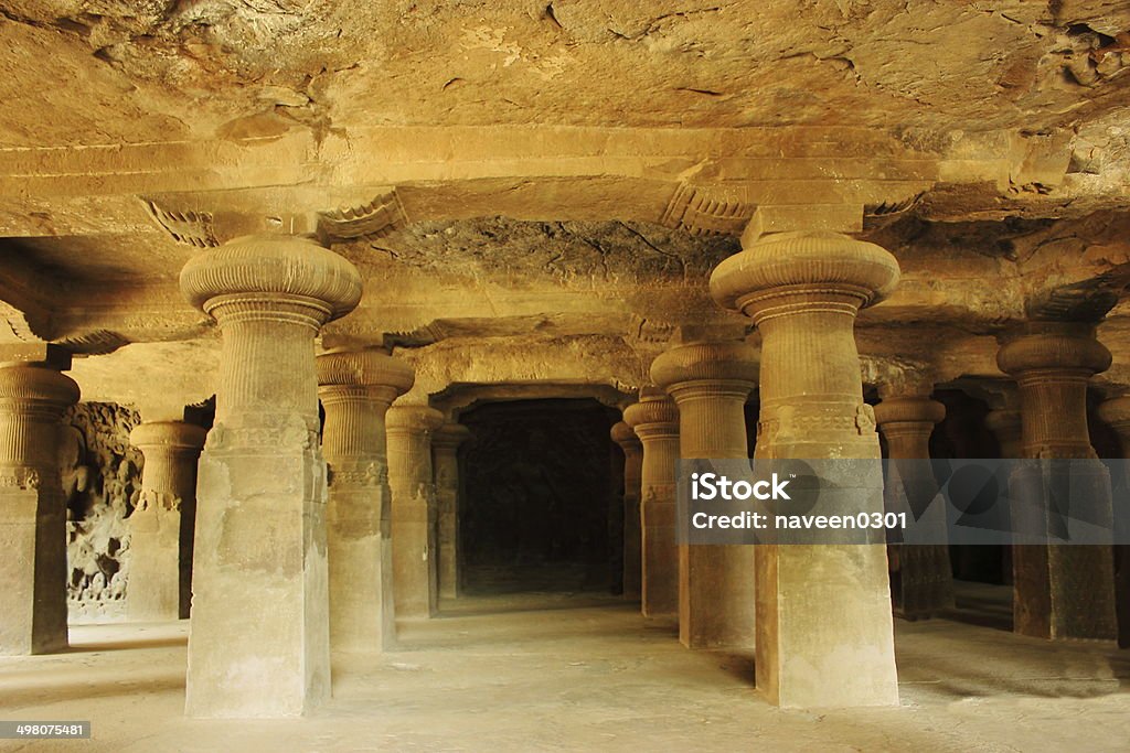 Elephanta-Höhlen, Indien - Lizenzfrei Felssäulenformation Stock-Foto