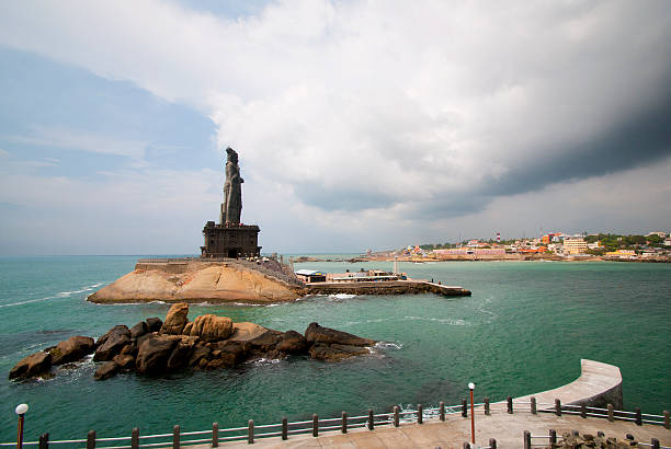 istock Thiruvalluvar statues ,Kanyakumari 498077595