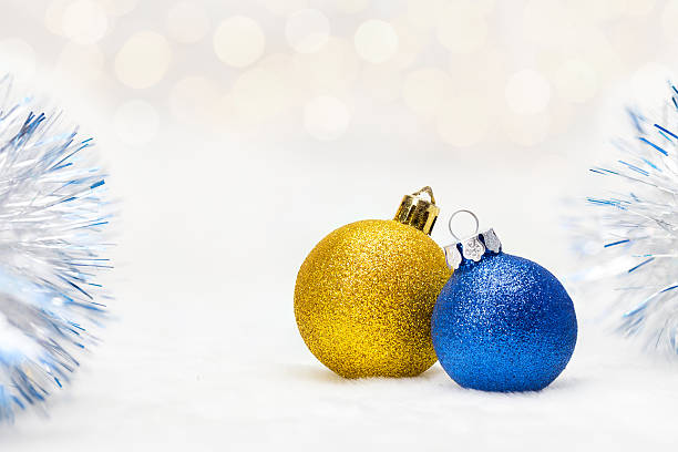 istock Blue and yellow Christmas ball with garland 498095000