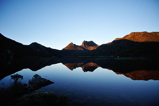 istock Cradle Mountain-Lake St Clair National Park 498111053