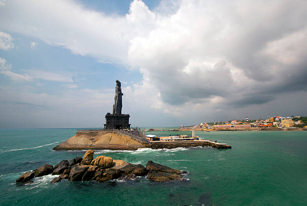 istock Thiruvalluvar statues ,Kanyakumari 498112789