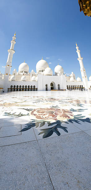 istock Sheikh Zayed Grand Mosque Abu Dhabi - series 498119670