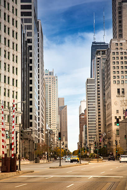 istock Shopping on the Magnificent Mile Chicago 498127719