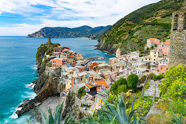 istock Vernazza Cinque Terre Italy 498170764