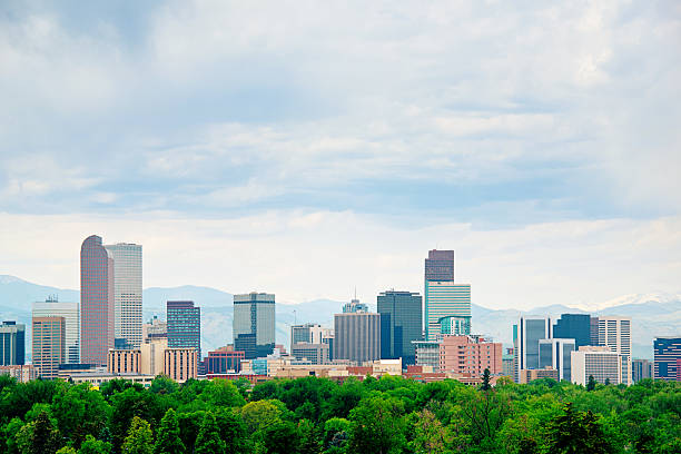 istock Denver Colorado City Park and Skyline 498174896
