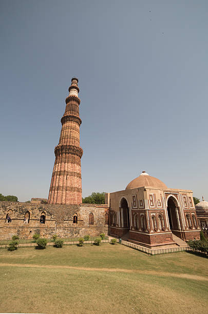 istock Qutub minar, Delhi, India 498200494
