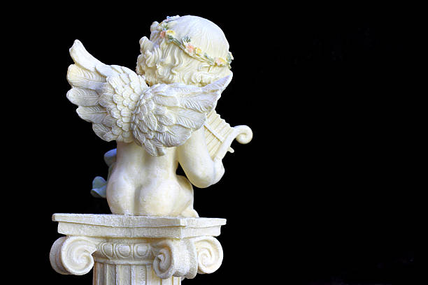 istock Sculpture of angel 498201020
