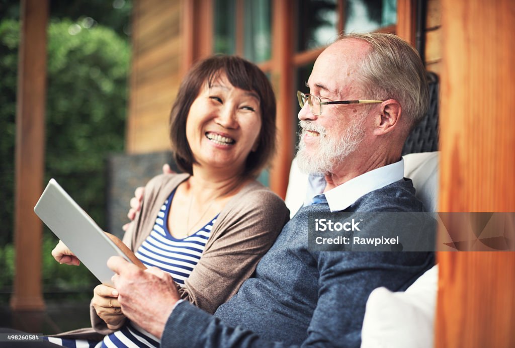 Paar Erwachsenen Freude Lachen Urlaub Konzept - Lizenzfrei Seniorenpaar Stock-Foto