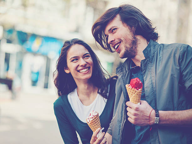 istock Couple eating ice cream outdoors 498277124