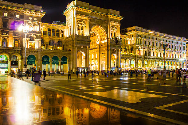 istock Piazza del Duomo at night, Milan, Italy 498280936