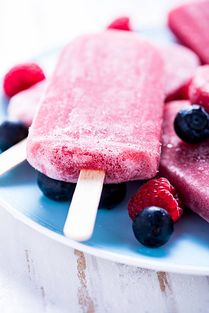 istock Refreshing popsicle with berry fruits 498305090