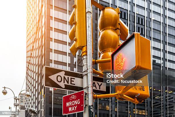 Não Andar Sinal De Trânsito De Nova Iorque - Fotografias de stock e mais imagens de Cidade de Nova Iorque - Cidade de Nova Iorque, Estado de Nova Iorque, Passagem Pedonal