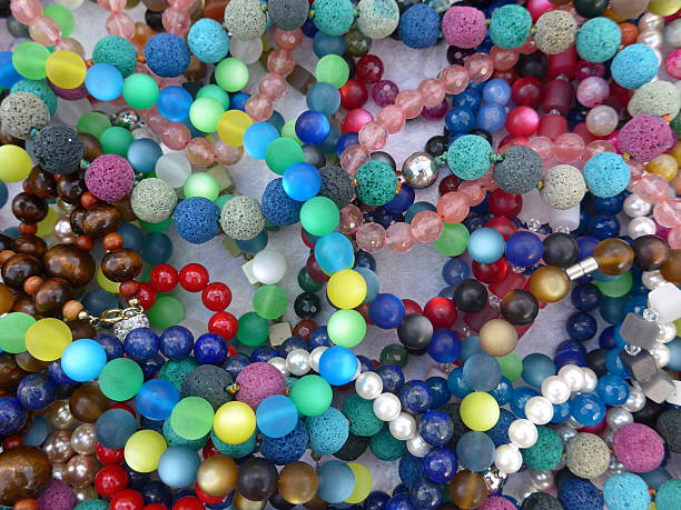 istock Many, colorful necklaces and Bracelets - Bild - 498336358