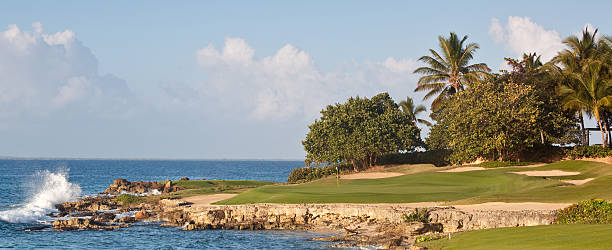 istock Golf Green By The Ocean 498338623