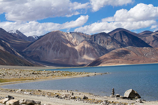 istock Pangong Tso mountain lake panorama with Buddhist stupas in foref 498363177