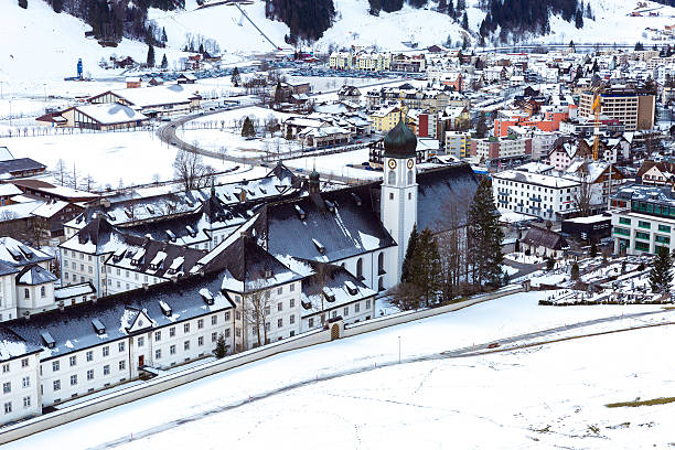 istock Snowy village in the mountains 498366004