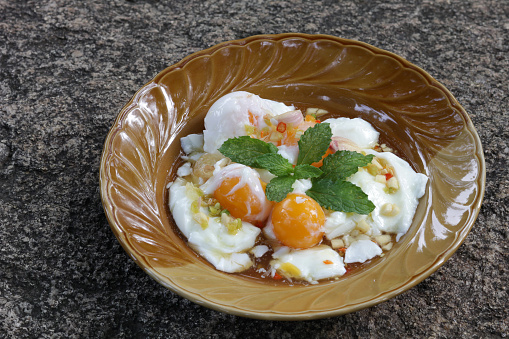 poached egg   spicy salad of thailand