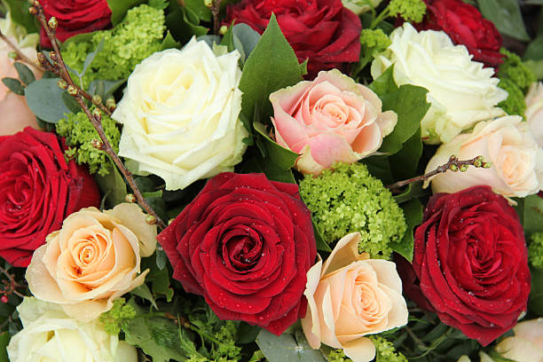 istock Bridal arrangement in pink, red and white 498397383