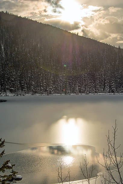 istock Two Jack Lake in Banff National Park, November, sunrise 498399954