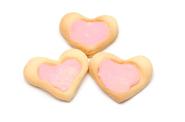 istock Cookies heart shape on white background 498400495