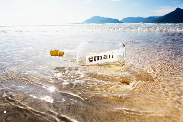 Photo of In-touch castaway sends email message in bottle!