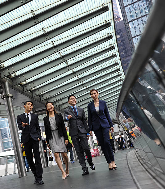 istock Chinese Business people 498426871