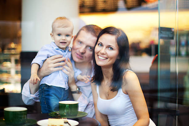 istock Family in a cafe 498488563