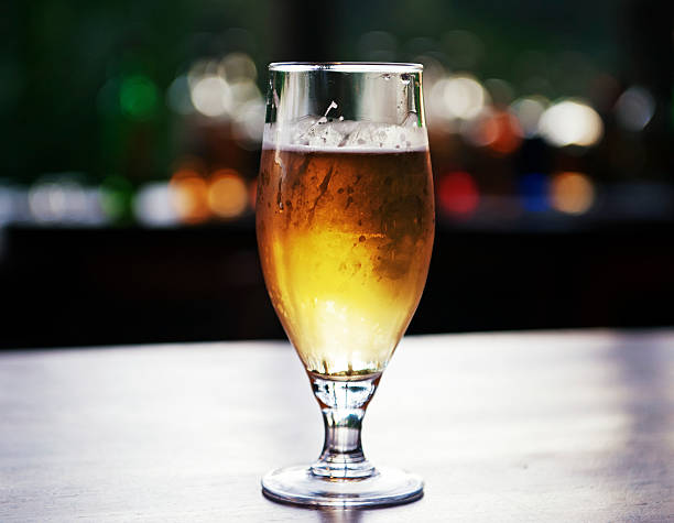 istock Glass of cold beer 498495512
