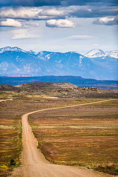 istock Road to the Mountains 498511245